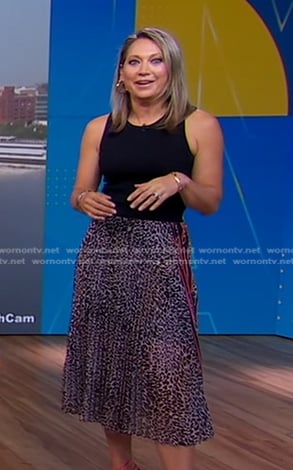 Ginger's leopard print skirt on Good Morning America