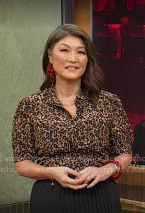 Juju's leopard print short sleeve blouse on Good Morning America