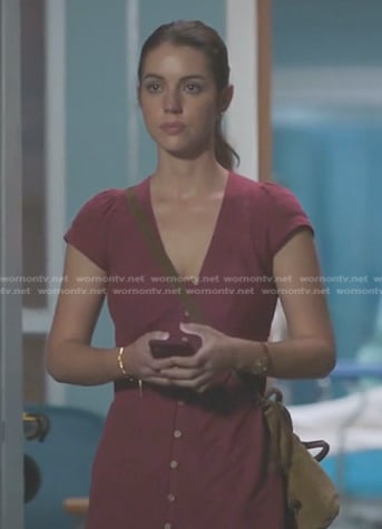 Jules’ red v-neck button front dress on Greys Anatomy