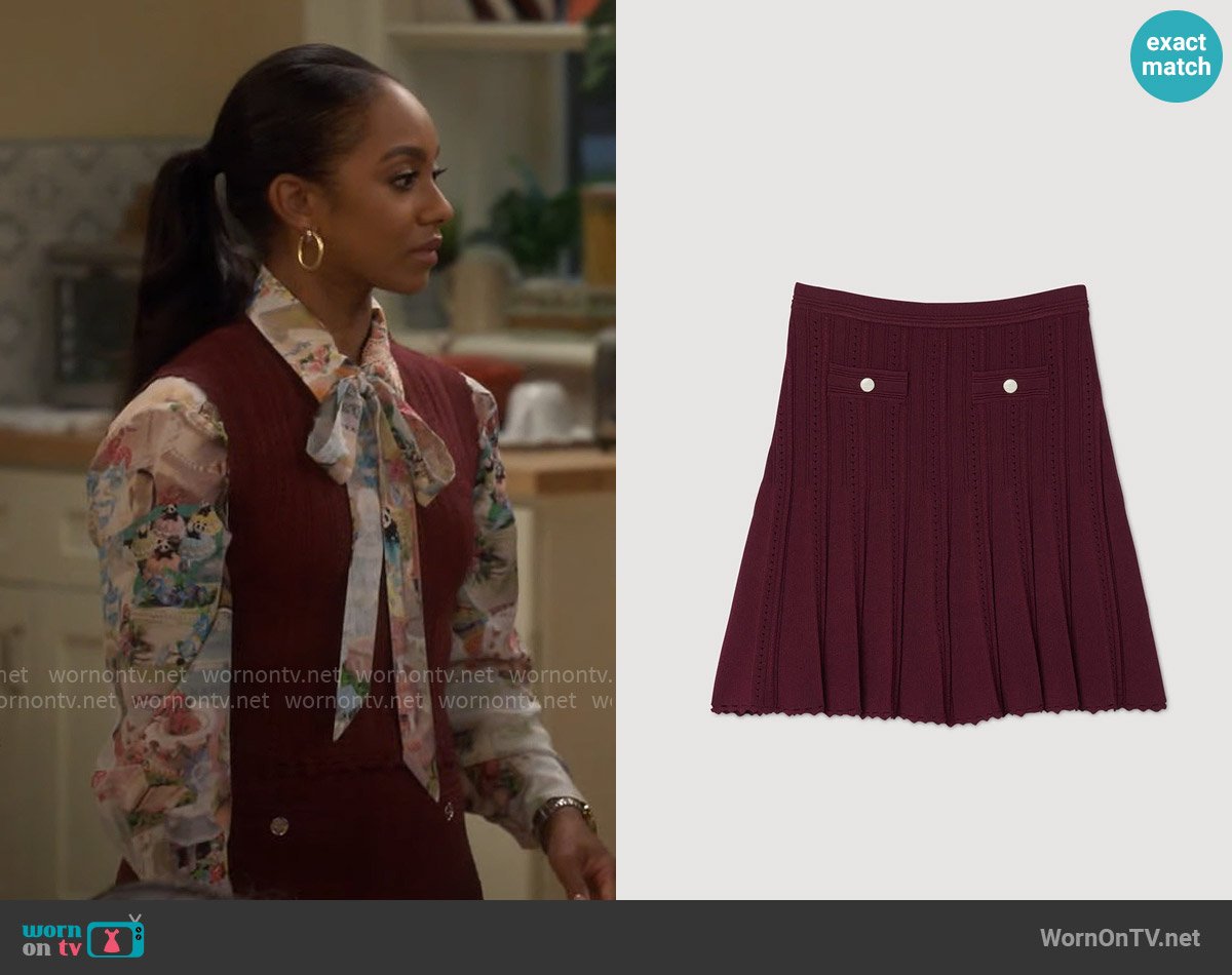 Nina’s red knit skirt on Poppas House