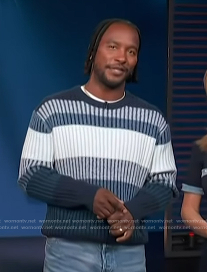 Scott’s blue ribbed sweater on Access Hollywood