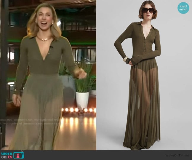 Iliza’s green sheer maxi skirt on The Kelly Clarkson Show