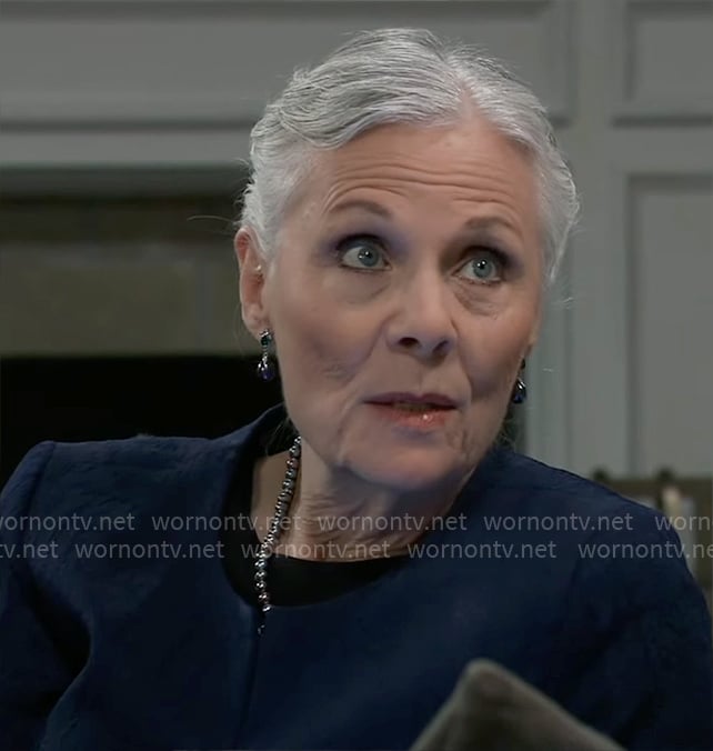 Tracy's navy coat on General Hospital
