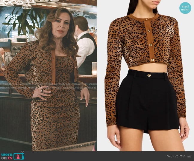 Pupetta’s leopard print cardigan on Elsbeth