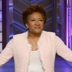 Wanda Sykes’s pink tweed jacket on The Kelly Clarkson Show