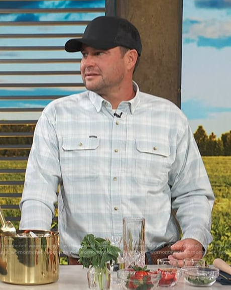 Colby Frey's blue plaid shirt on Access Hollywood