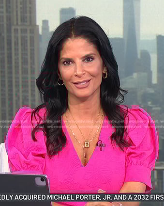 Darlene's pink textured puff sleeve dress on Today