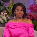 Jennifer’s pink off shoulder top on The Jennifer Hudson Show