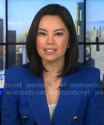 Jo Ling Kent's blue blazer on CBS Mornings