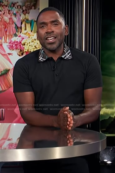 Justin's black plaid collar polo on E! News