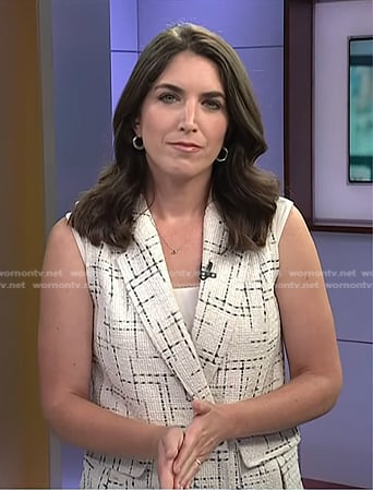 Liz’s white tweed vest on Today