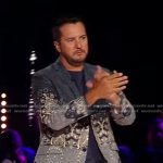 Luke Bryan’s blue paisley blazer on America Idol