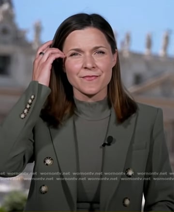 Maggie Rulli's army green blazer on Good Morning America
