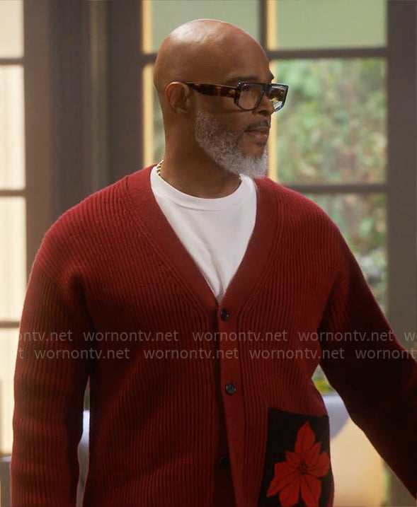 Poppa’s flower pocket cardigan on Poppas House