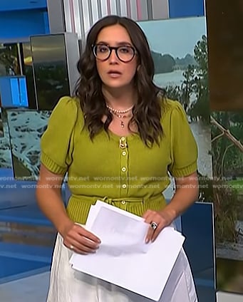 Savannah’s green short sleeve cardigan on NBC News Daily