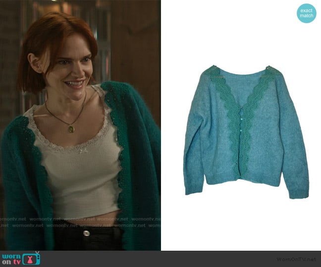 Sezane Astride Jumper in Winter Green worn by Bronte (Madeline Brewer) on You