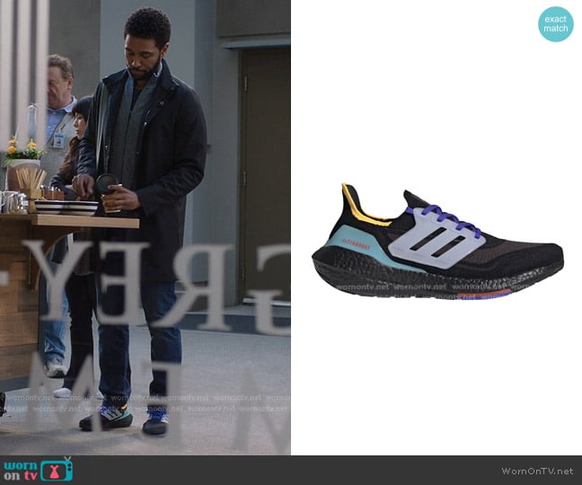 Adidas Ultraboost-21 Running Shoes worn by  Winston Ndugu (Anthony Hill) on Greys Anatomy