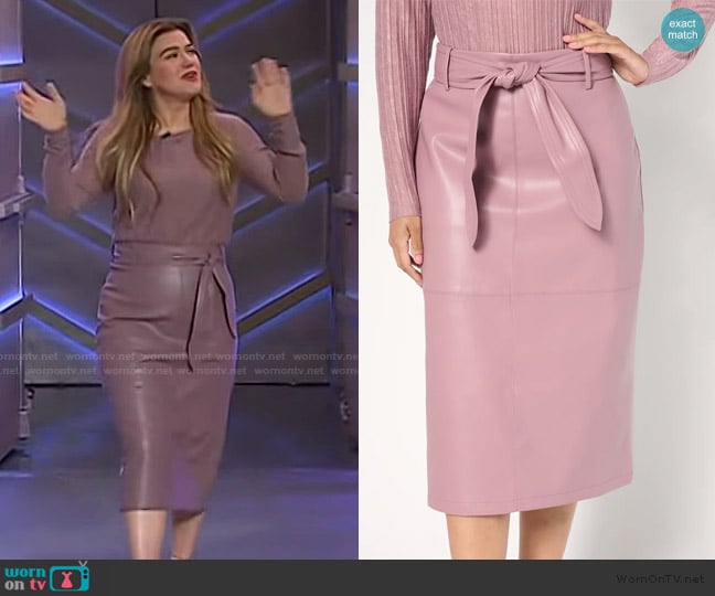 Lawrence Zarian Zarian Petite Faux Leather Self Belt Skirt  worn by Kelly Clarkson on The Kelly Clarkson Show