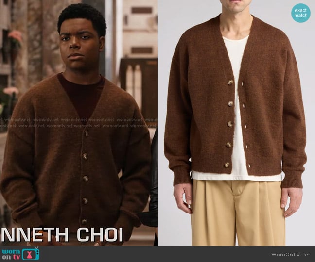 Elwood Mitford Hound V-Neck Graphic Cardigan in Bark worn by Harry Grant (Elijah M. Cooper) on 9-1-1