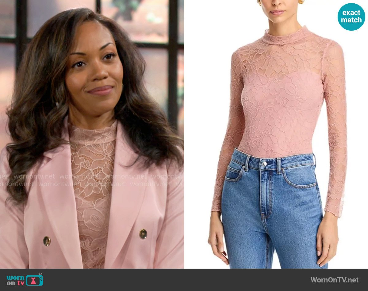 Amanda’s pink lace top on The Young and the Restless