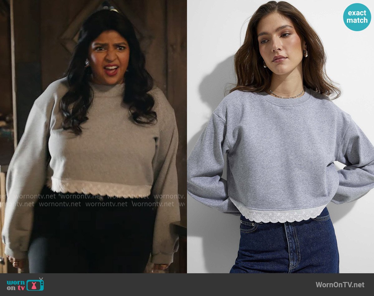 Icone Broderie anglaise hem cropped and loose sweatshirt worn by Bela (Punam Patel) on Ghosts