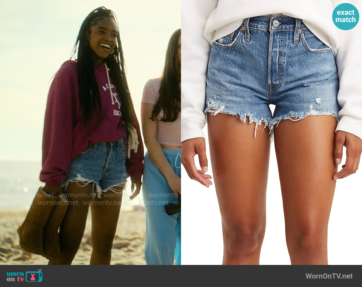 Levis 501 Shorts in Oxnard Athens Mid Short worn by Keisha Clark (Lovie Simone) on Forever