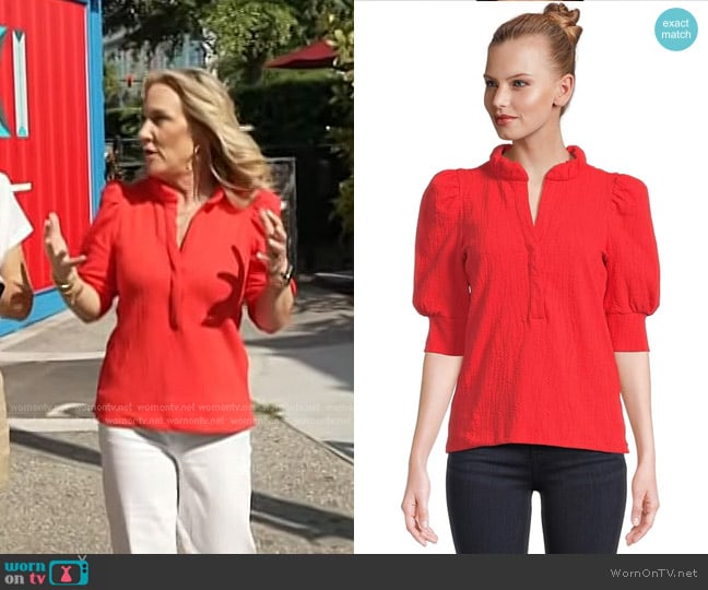 Lilly Pulitzer Elsey Knit Top in Rococo Red Wavy Knit Jacquard worn by Casandra Matej on Today