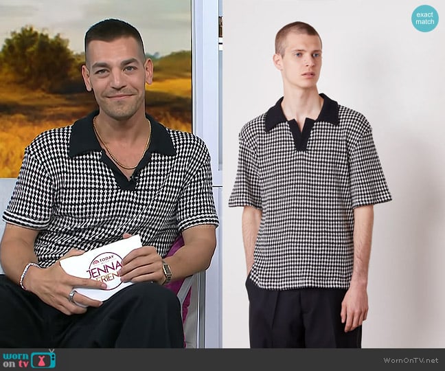 Matt Rogers’s black print knit polo shirt on Today