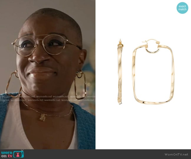Simone I. Smith Taffy Hoops - Extra Large worn by Henrietta Wilson (Aisha Hinds) on 9-1-1