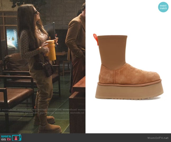 UGG Classic Dipper Boot in Chestnut worn by Maya Mason (Kathryn Hahn) on The Studio