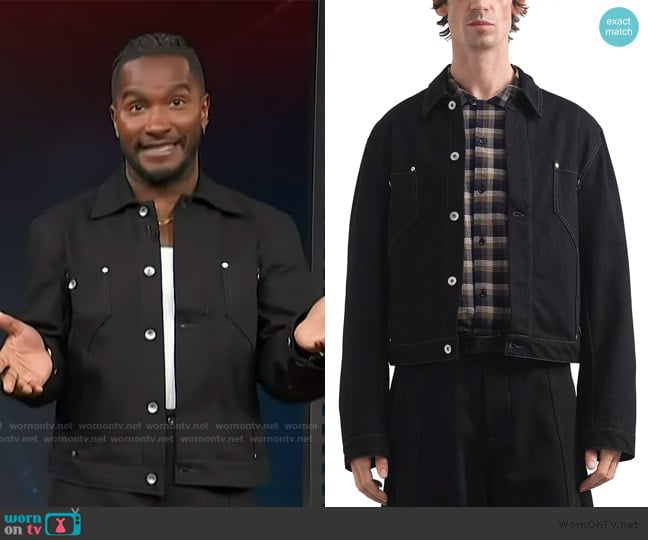 Scott’s black jacket on Access Hollywood