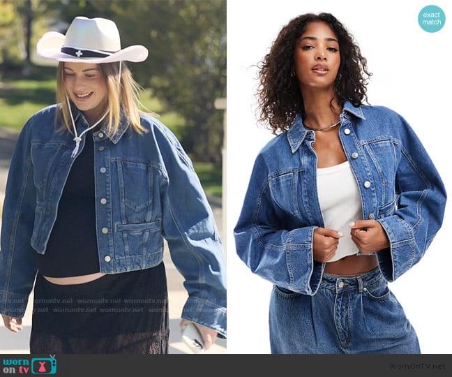 & Other Stories Cropped denim jacket with volume sleeves in blue wash worn by Whitney Leavitt on The Secret Lives of Mormon Wives
