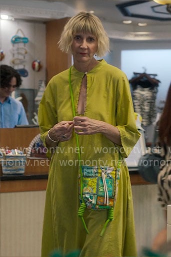 Anne's green keyhole dress on The Four Seasons