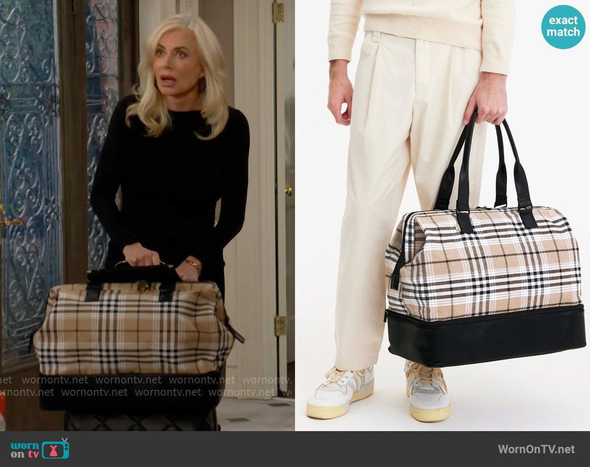 Beis The Weekender in Plaid worn by Ashley Abbott (Eileen Davidson) on The Young and the Restless