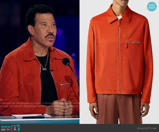 Lionel Richie’s orange suede jacket on American Idol