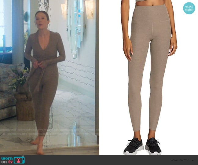 Beyond Yoga Spacedye Caught In The Midi High-Waist Leggings worn by Michaela Kell (Julianne Moore) on Sirens