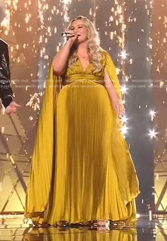 Breanna Nix's yellow pleated gown on American Idol