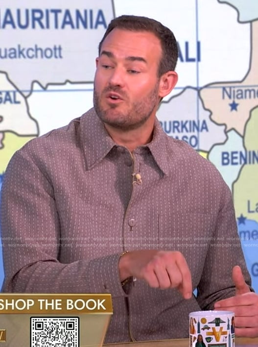 Brian Kelly’s printed shirt on The View
