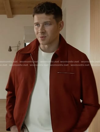 Buck’s red zip jacket on 9-1-1