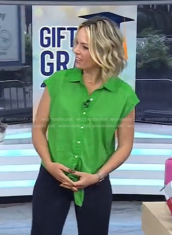 Dylan’s green tie front top on Today