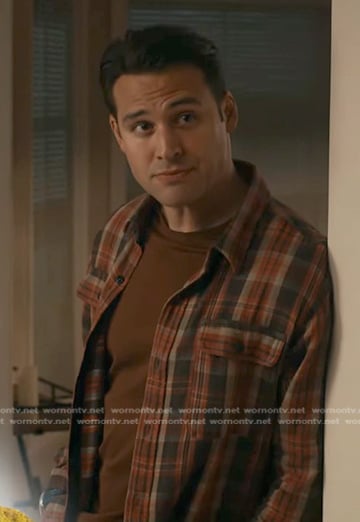 Eddie's brown plaid shirt on 9-1-1
