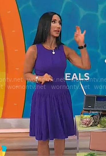 Elizabeth Werner’s purple knit pleated dress on CBS Mornings