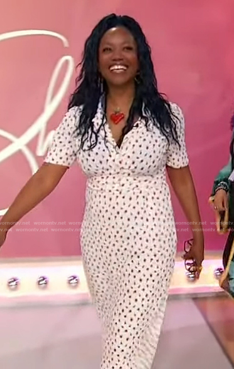 Erika Alexander’s white floral print dress on Sherri