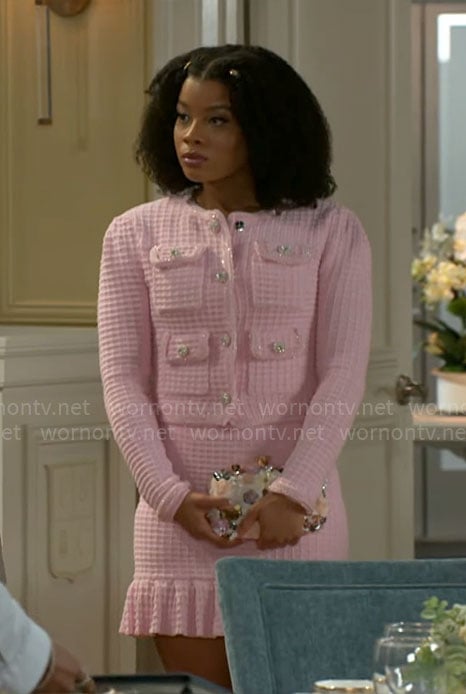 Eva's pink textured jacket and skirt set on Beyond the Gates