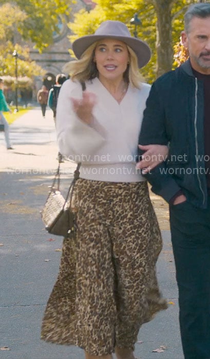 Ginny’s leopard print skirt on The Four Seasons