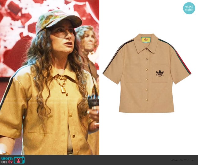 Adidas x Gucci Trefoil Jacquard Shirt in Beige worn by Maya Mason (Kathryn Hahn) on The Studio