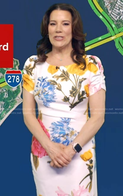 Heather's white floral print short sleeve dress on Good Morning America