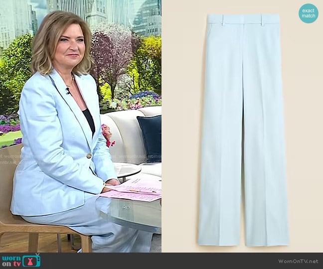 J. Crew Carolina Flare Pant in stretch linen blend in Edgewater worn by Christine Romans on Today