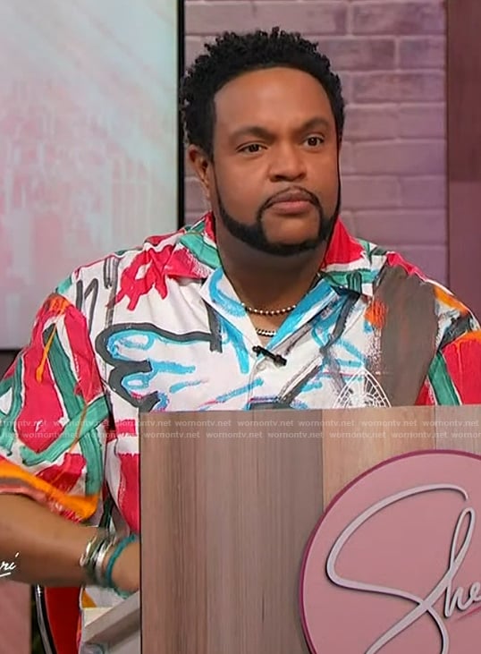 Jawn’s graffiti print shirt on Sherri