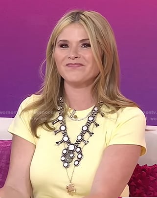 Jenna’s white statement necklace on Today